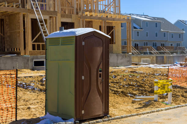Affordable portable toilet rental in Plum Grove, TX